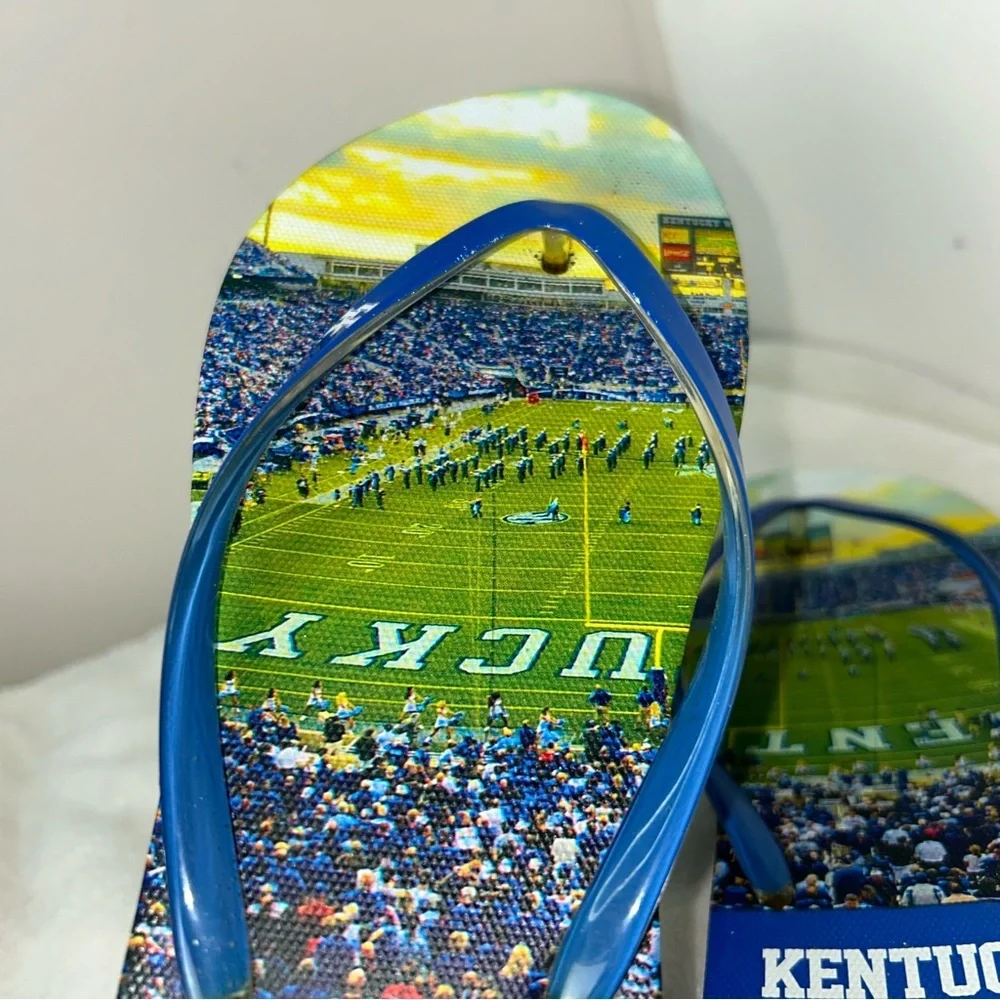 Kentucky‎ UK Stadium Scene Toe Thong Flip Flops Large 9/10
